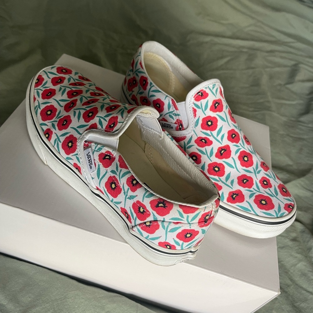 Vans Women's Red Floral Slip-On Sneakers